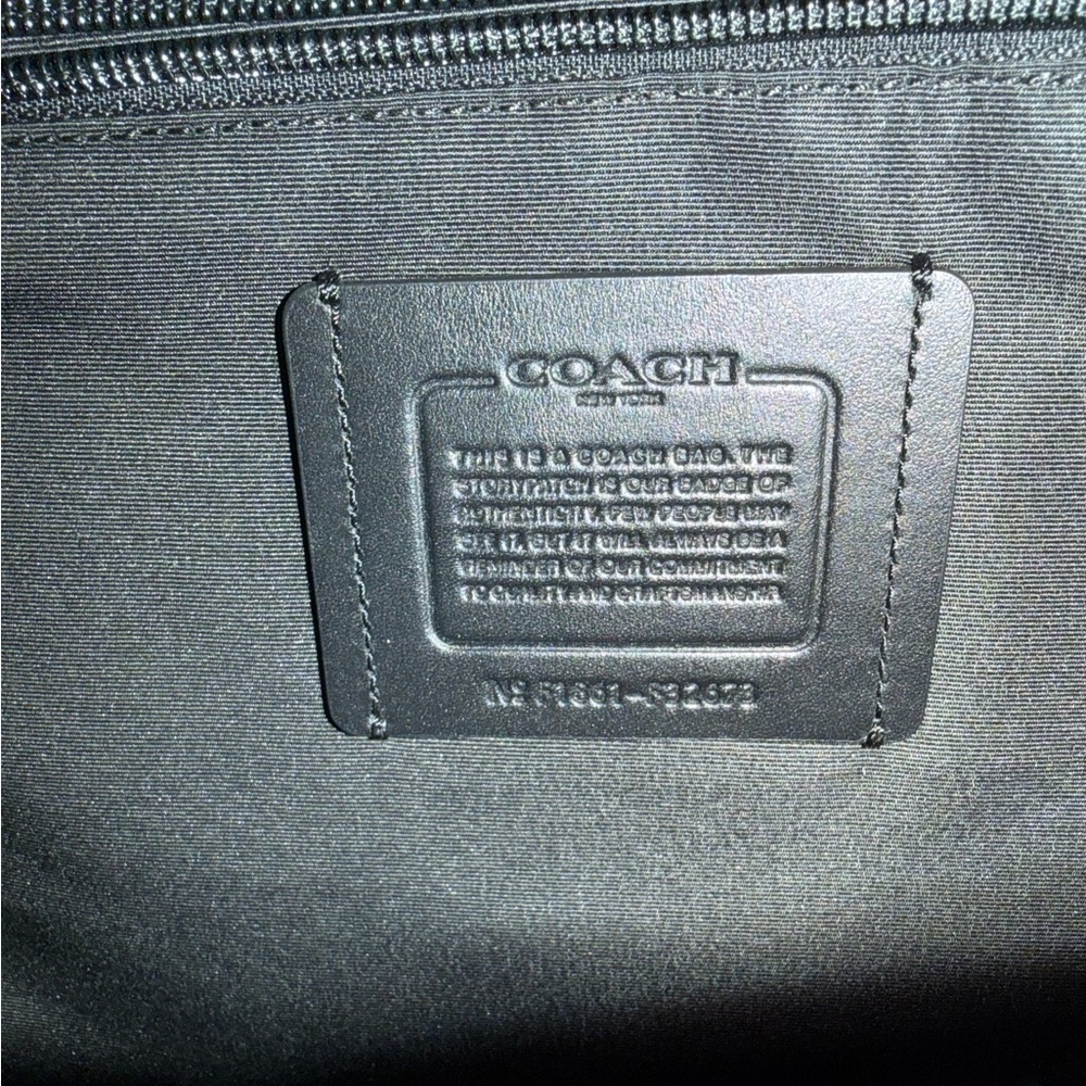 Coach Men’s Black Signature Canvas Backpack with Shearling Trim - Picture 3 of 5